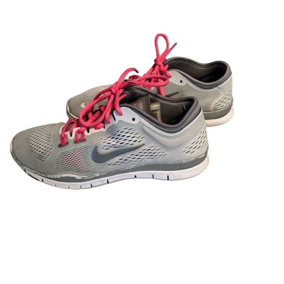 Nike Free TR Fit 4 Woman’s Trainer Runner Size 8 - Picture 1 of 9